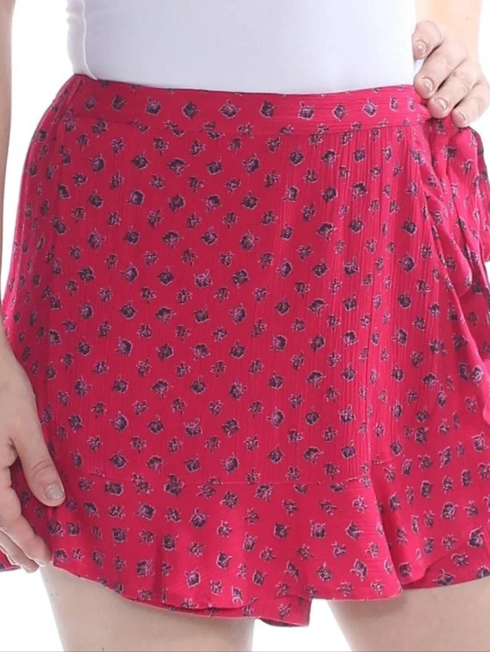 Billabong Red Floral Skirt Flirt Wrap Skort Mini Size Medium